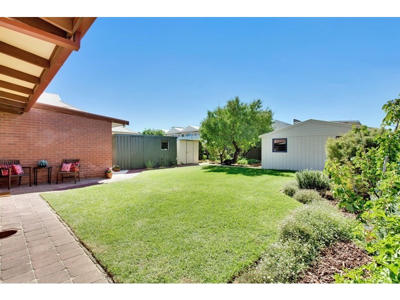 4 Bindarra Road, Brighton SA 5048