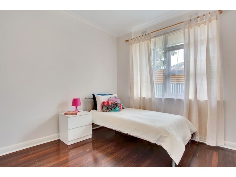 12 Sampson Road, Mitchell Park SA 5043