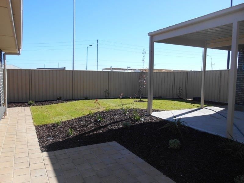 826 Grand Boulevard South, Seaford Meadows SA 5169