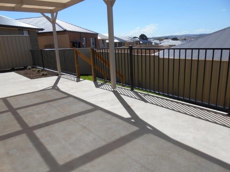 10 (lot 919) League Street, Seaford Meadows SA 5169