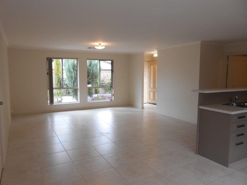 4A Travers Street, Sturt SA 5047