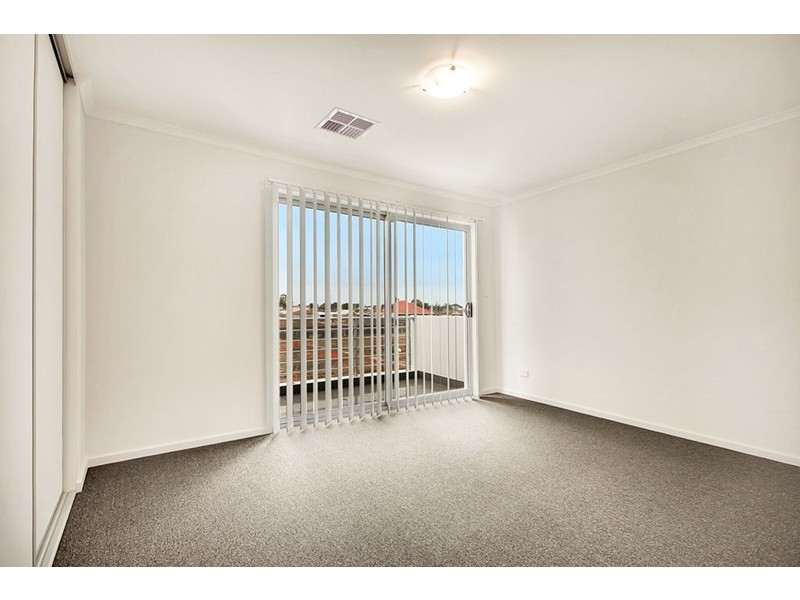 11 Kenneth Street, Findon SA 5023