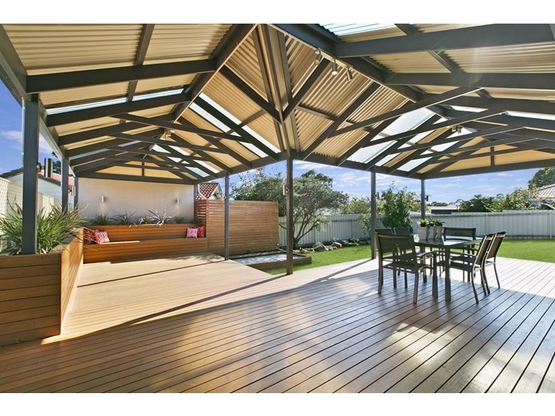 20 Jessica Street, Aberfoyle Park SA 5159