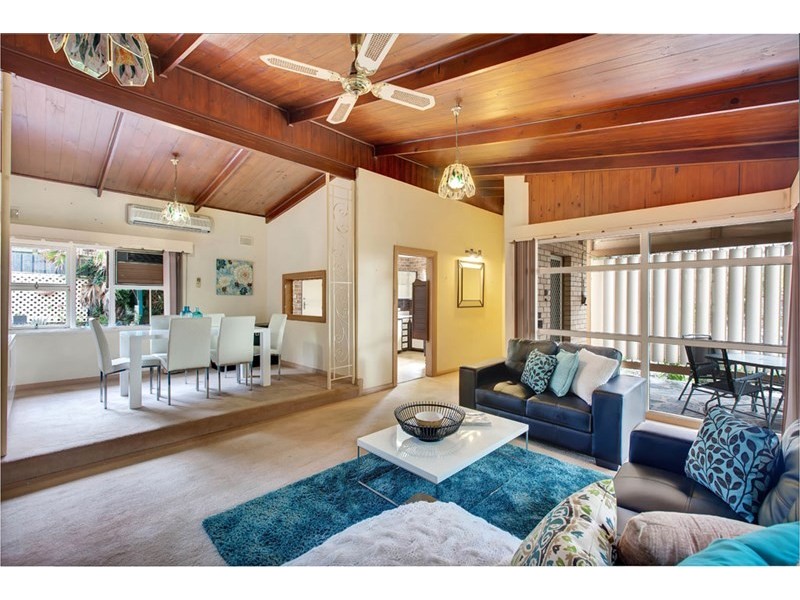 9 Orvieto Road, Seacliff Park SA 5049