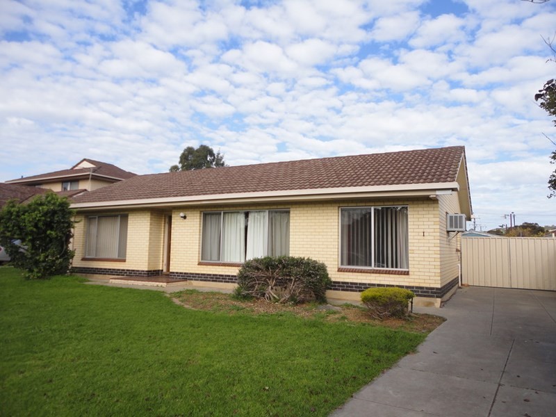 1 Pitcairn Avenue, Marion SA 5043