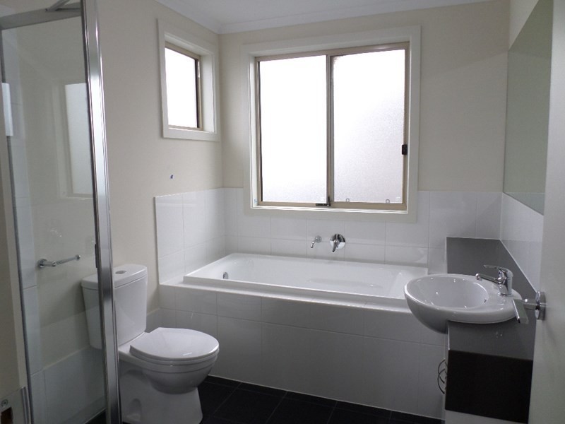 8A Walnut Street, Old Reynella SA 5161