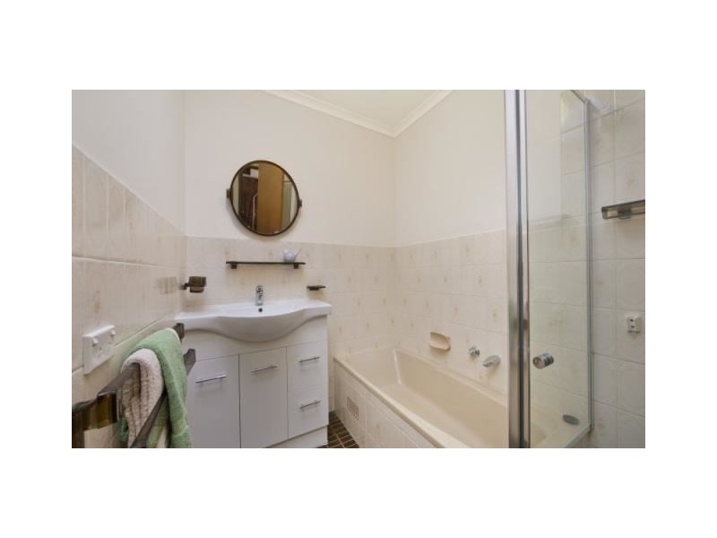 2/16 Finniss Street, Marion SA 5043