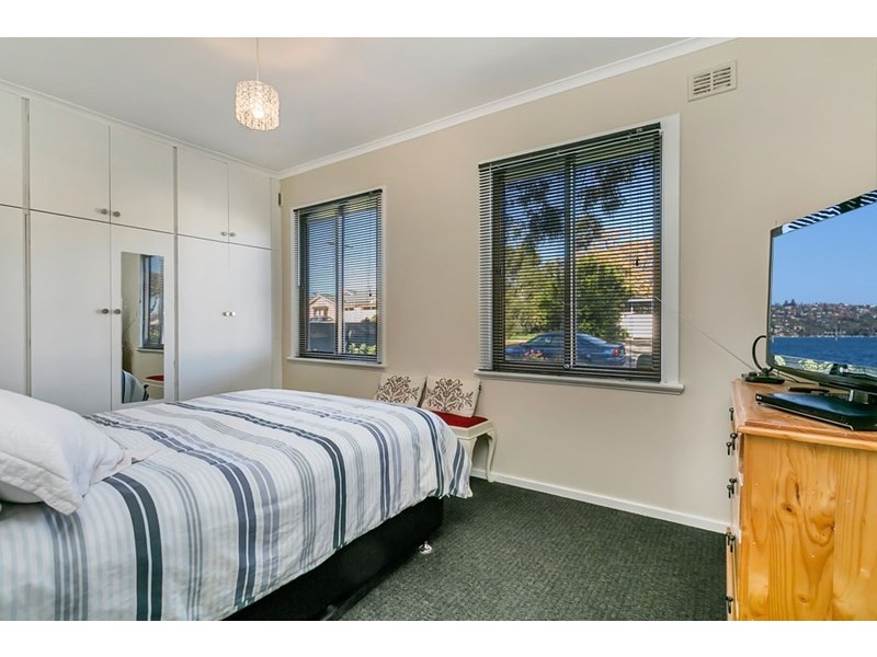 23 Limbert Avenue, Seacombe Gardens SA 5047