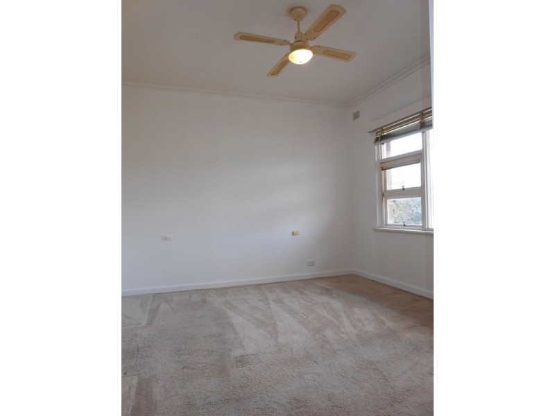 22 Birdwood Terrace, North Plympton SA 5037