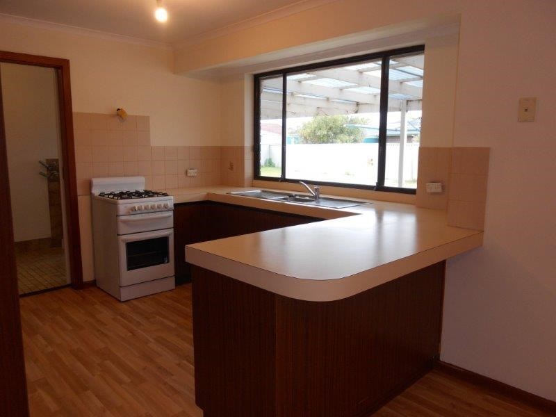 18 Merle Marten Drive, North Haven SA 5018