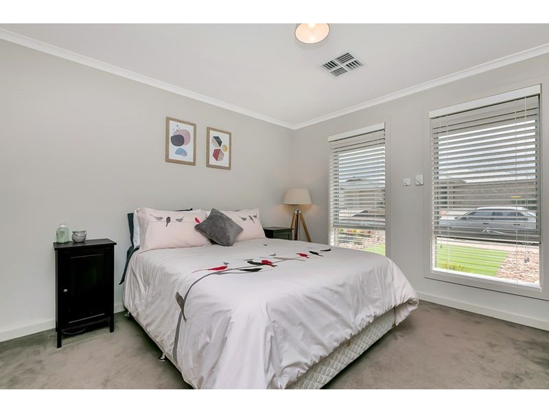 50 Brooklyn Drive, Hallett Cove SA 5158