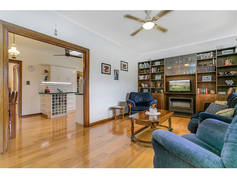 13 Vinall Street, Dover Gardens SA 5048