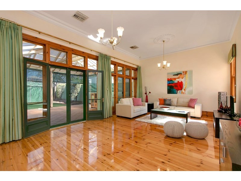 4 Durdin Road, Hawthorn SA 5062
