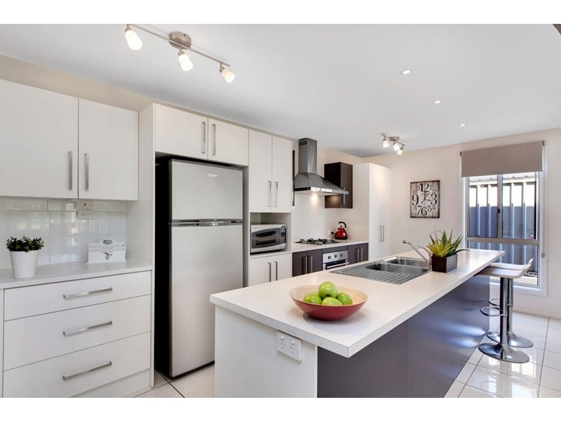 81A Commercial Road, Port Noarlunga South SA 5167