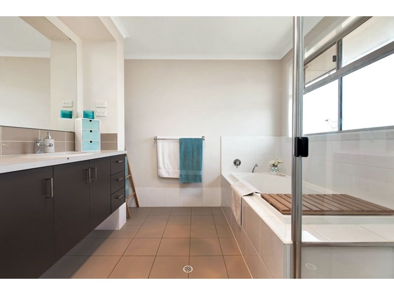 81A Commercial Road, Port Noarlunga South SA 5167