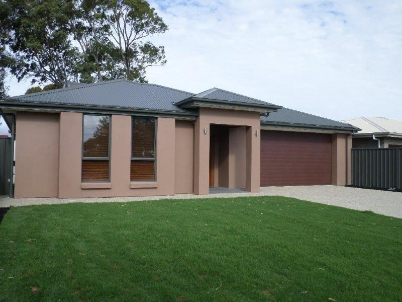 81 Warri Parri Drive, Flagstaff Hill SA 5159