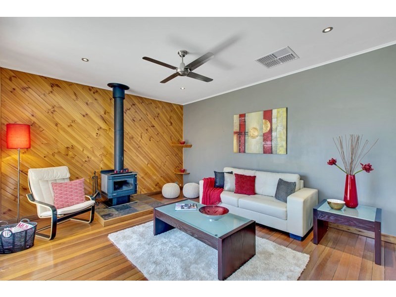 24 Limbert Avenue, Seacombe Gardens SA 5047