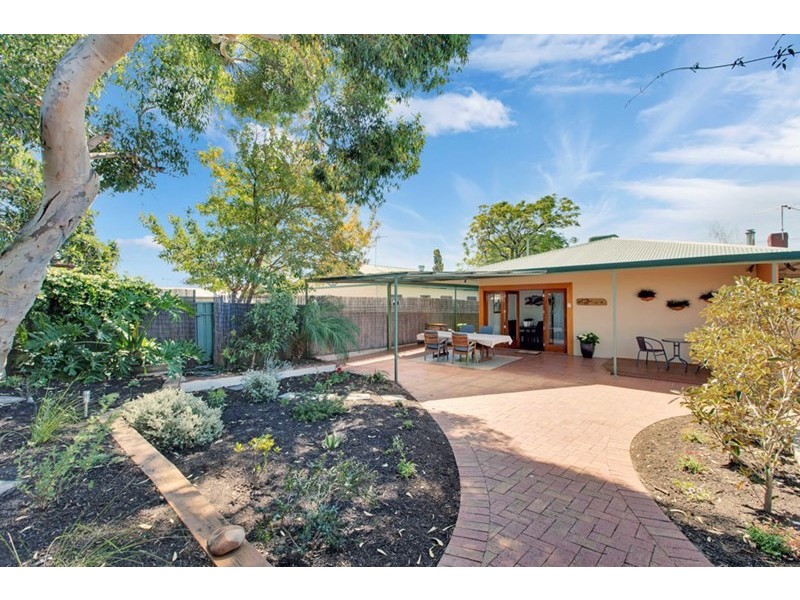 24 Limbert Avenue, Seacombe Gardens SA 5047