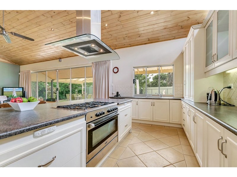 14 Noble Street, Brighton SA 5048