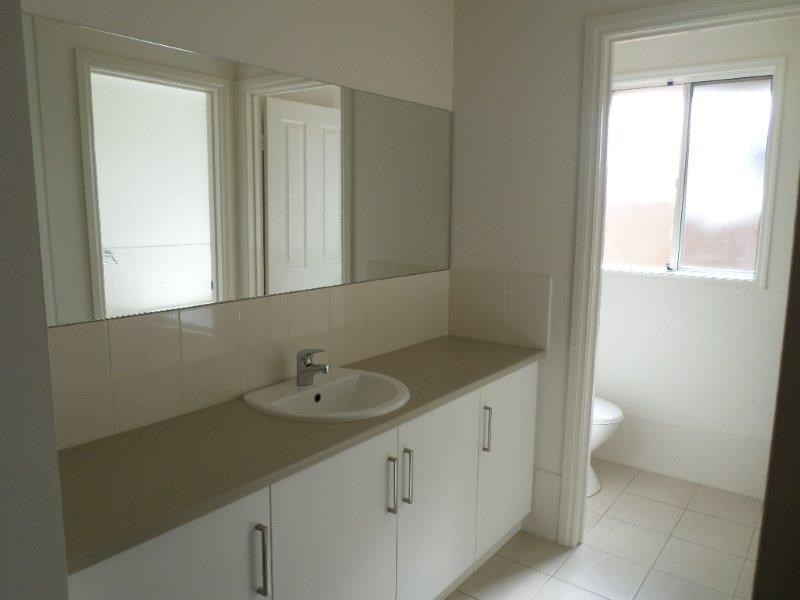 4 Deck Crescent, Seaford Meadows SA 5169