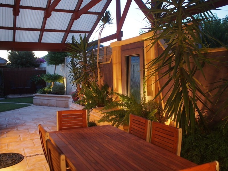 10 Glandore Avenue, Clovelly Park SA 5042