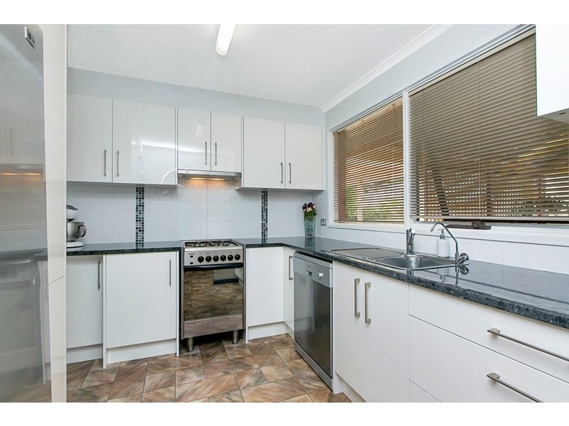 30 Mason Avenue, Happy Valley SA 5159