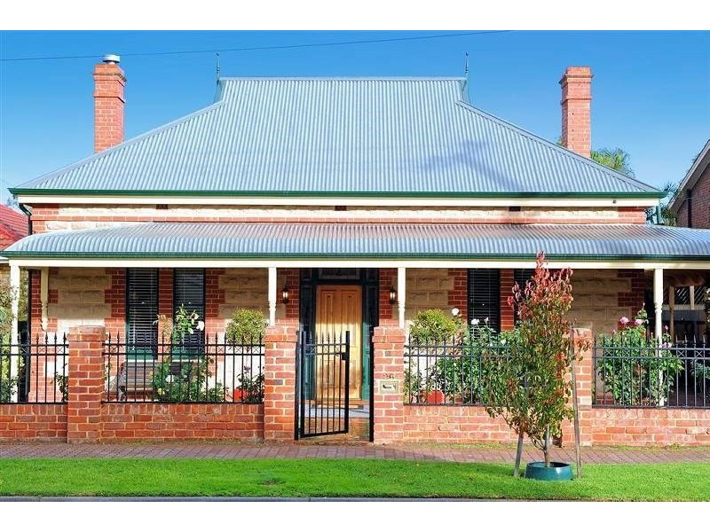 26 MacFarlane Street, Glenelg North SA 5045