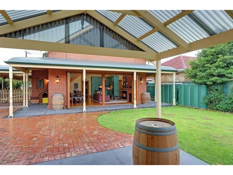 26 MacFarlane Street, Glenelg North SA 5045