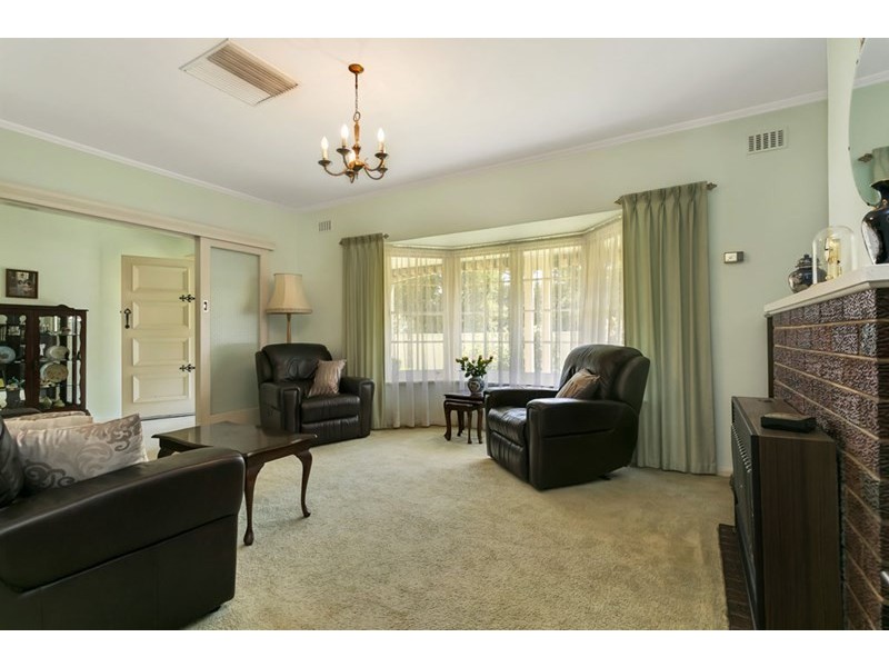 5 Riverside Drive, Bedford Park SA 5042