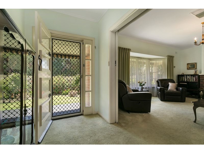 5 Riverside Drive, Bedford Park SA 5042