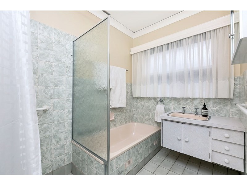 27 Norfolk Road, Marion SA 5043