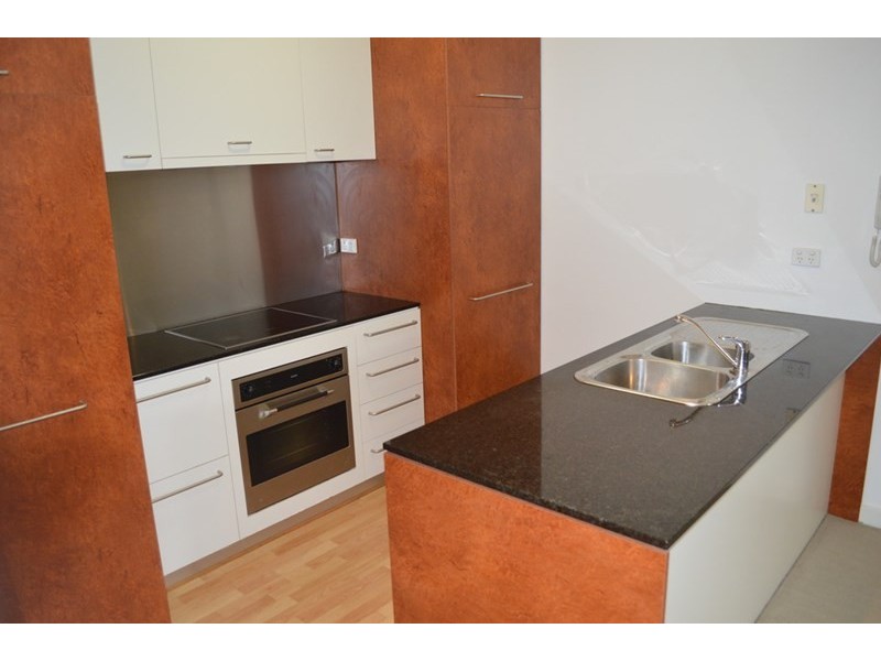 2/14 Catherine Helen Spence Street, Adelaide SA 5000