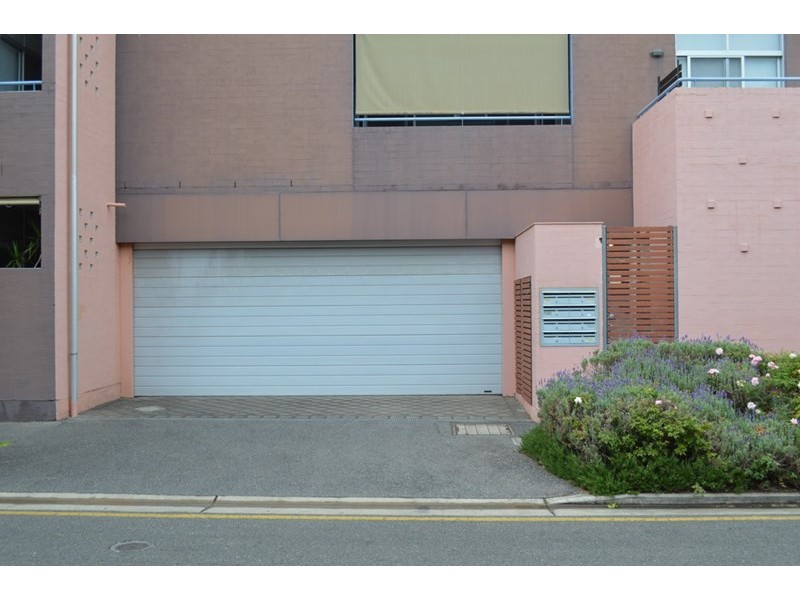 2/14 Catherine Helen Spence Street, Adelaide SA 5000