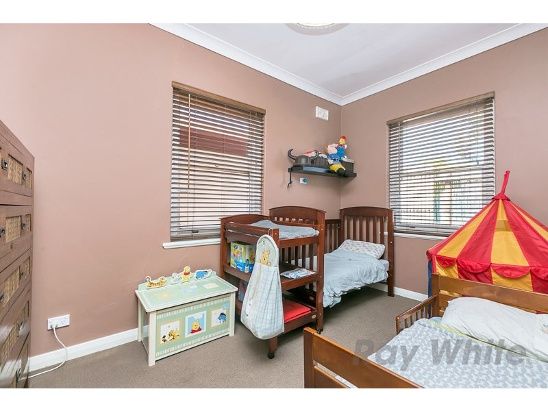 15 Nellie Avenue, Mitchell Park SA 5043