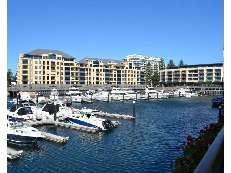 304/4 Holdfast Promenade, Glenelg SA 5045