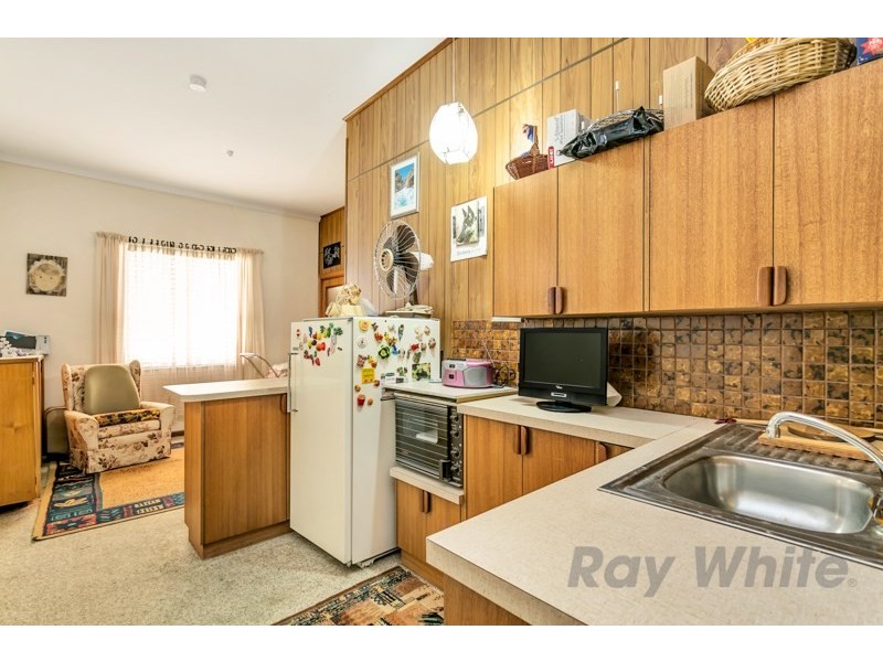 4 Newton Avenue, Clovelly Park SA 5042