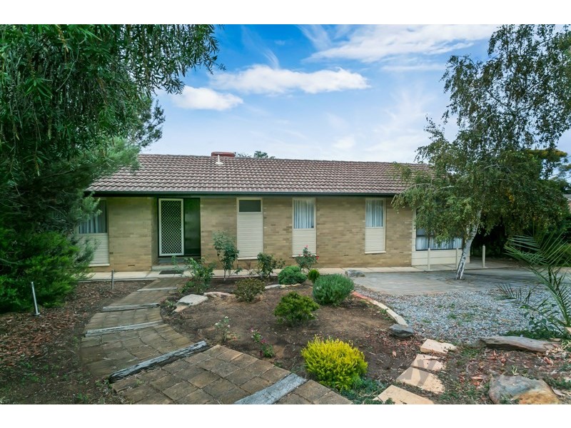 4 Deepdene Crescent, O’halloran Hill SA 5158