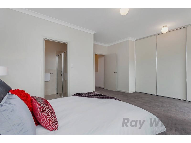 28a Kingston Avenue, Seacombe Gardens SA 5047