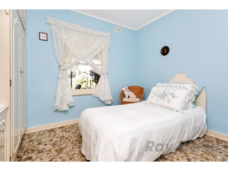 17 Fowler Street, Seaview Downs SA 5049