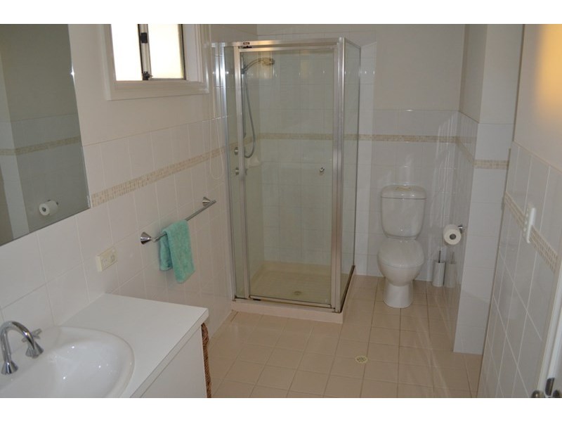 24 Mcfarlane Avenue, Mitchell Park SA 5043