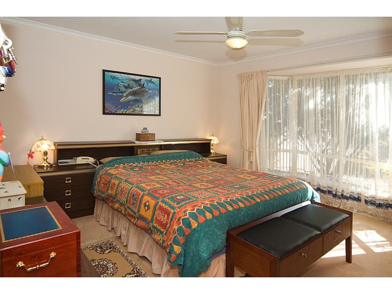 16 Timothy Court, Mitchell Park SA 5043