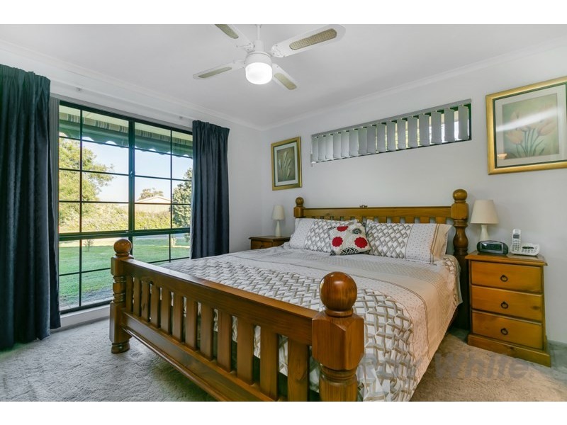 25 Marroo Street, Milang SA 5256