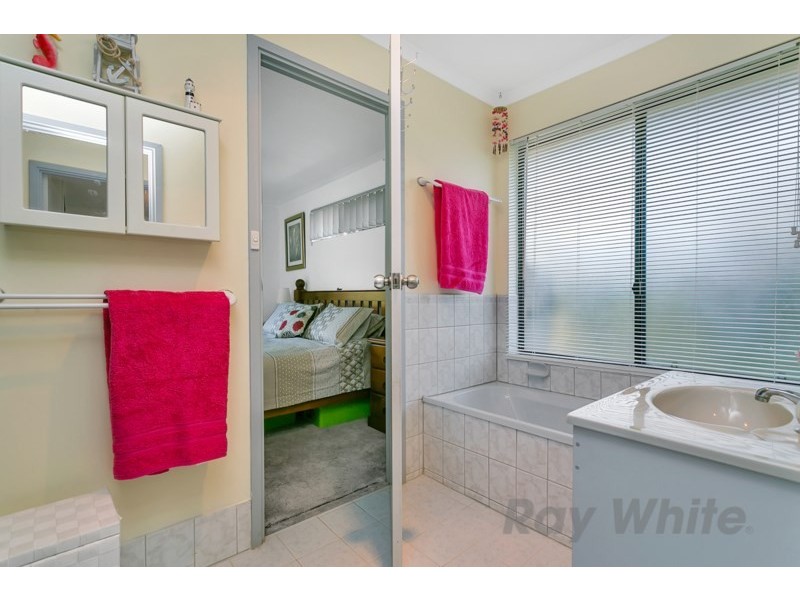 25 Marroo Street, Milang SA 5256