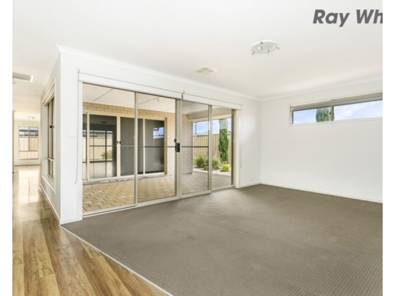 38 Mast Avenue, Seaford Meadows SA 5169