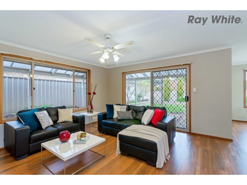 42 Jeanette Crescent, Aberfoyle Park SA 5159