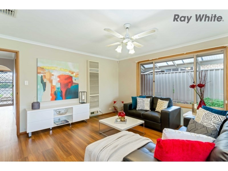 42 Jeanette Crescent, Aberfoyle Park SA 5159