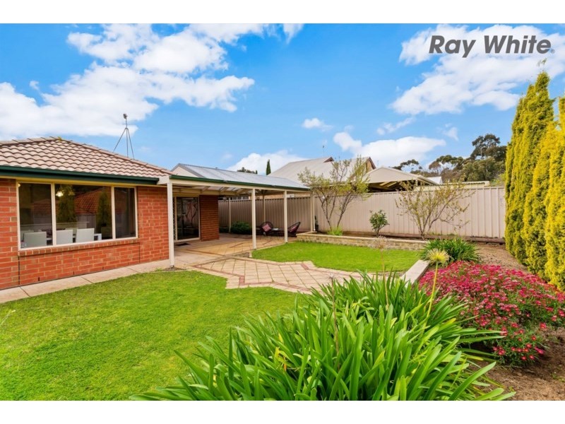 42 Jeanette Crescent, Aberfoyle Park SA 5159