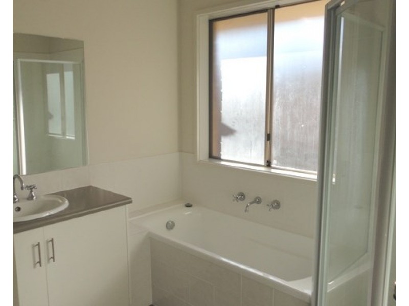 6 Tomnicstas Street, Munno Para West SA 5115