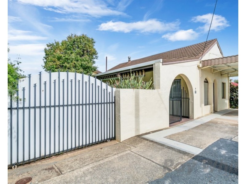 4 Newton Avenue, Clovelly Park SA 5042