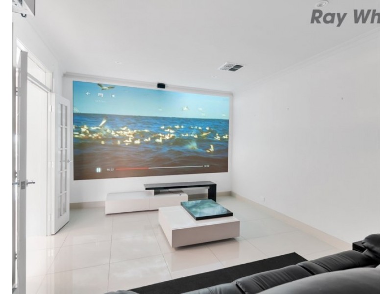 1 St Vincents Avenue, Hallett Cove SA 5158